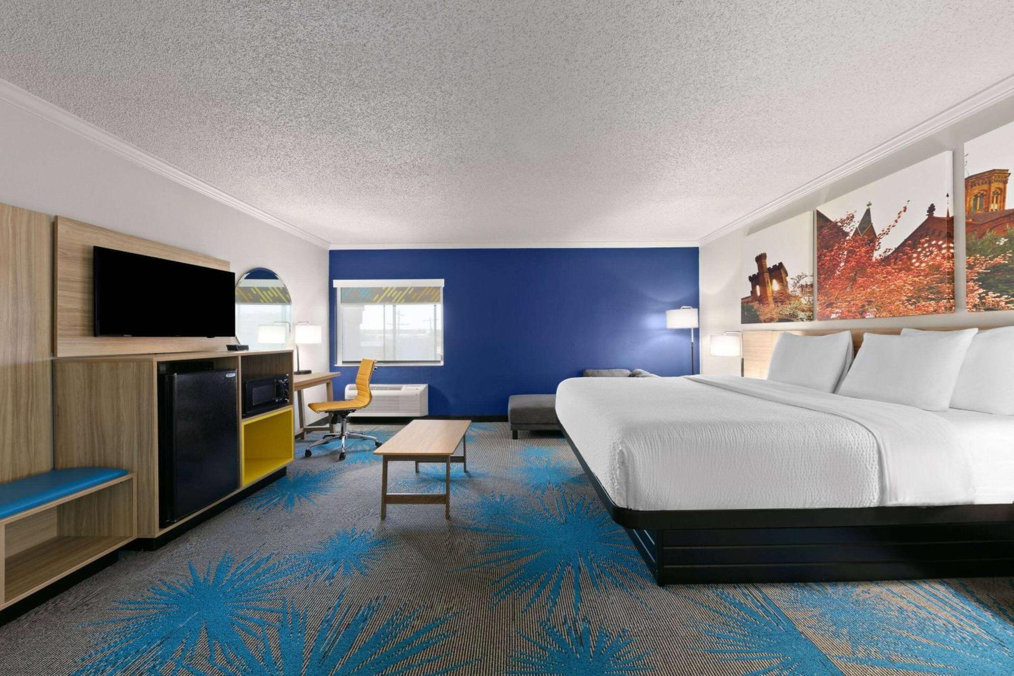 Days Inn By Wyndham Fort Smith Exteriör bild